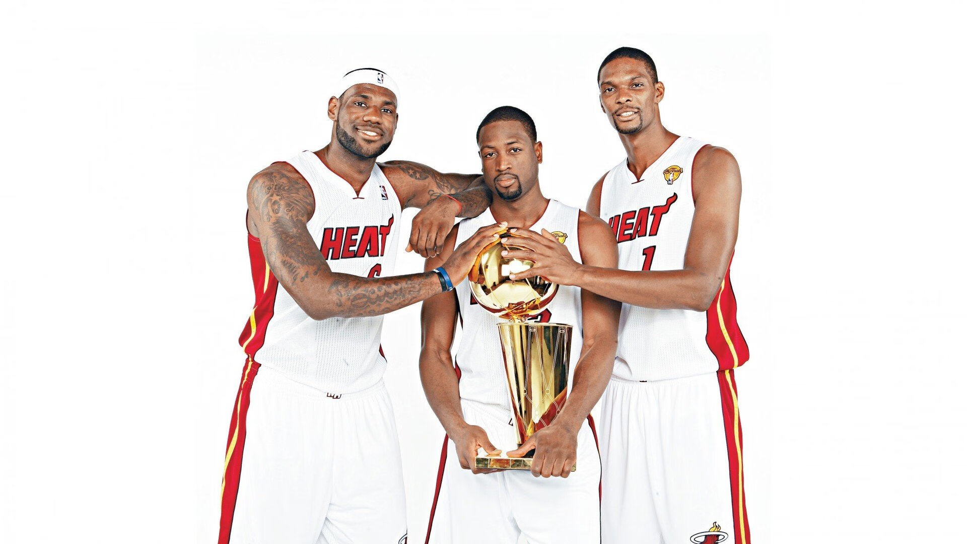 传奇巨星的“黄金时间”回顾：那些令人难忘的高光时刻，黄金传奇多少星